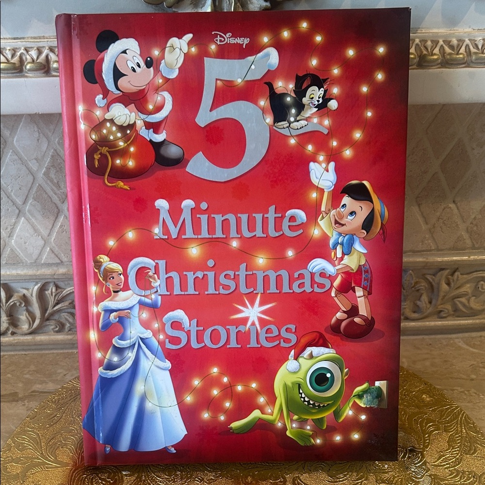 NEW Disney Red Hardcover 5 Minute Christmas Stories Book 188 Pages